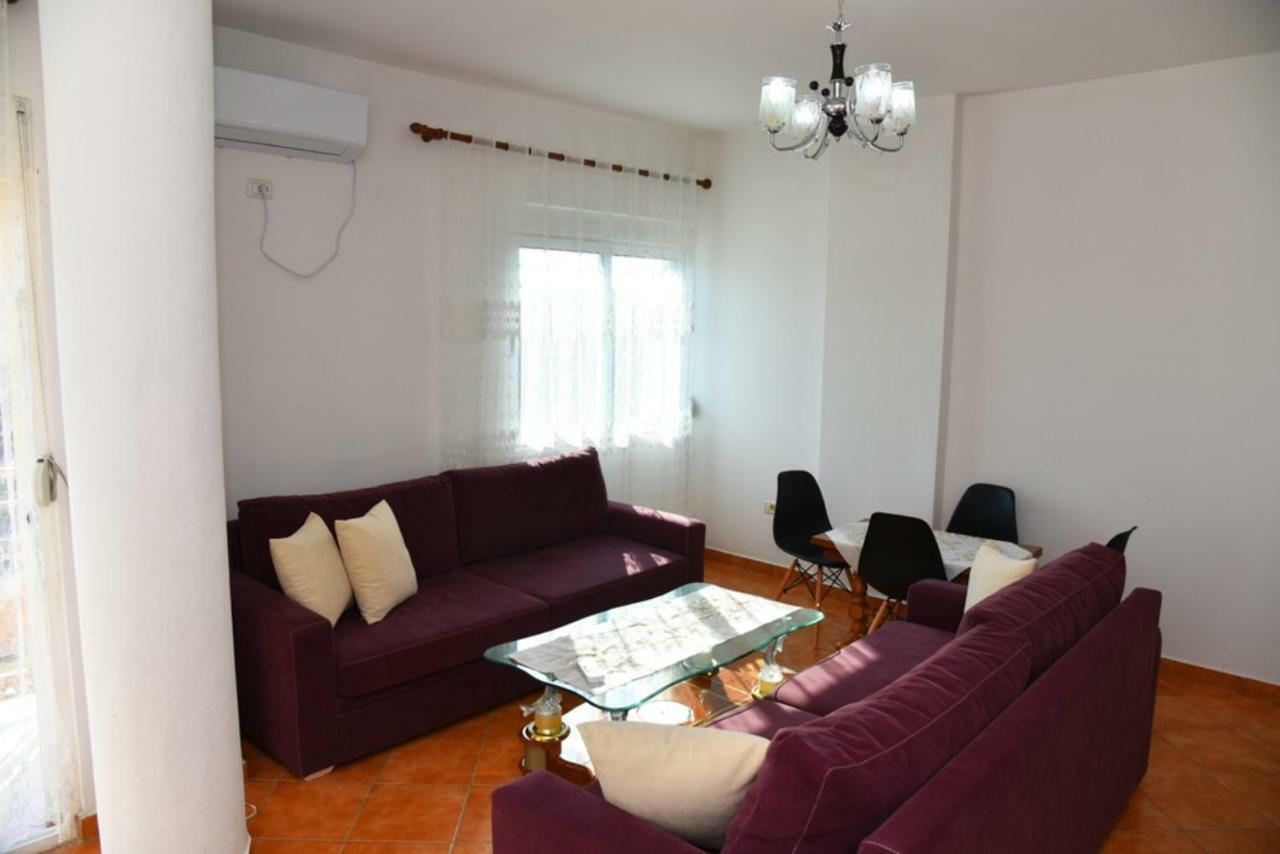 Gzim'S Apartment Δυρράχιο Εξωτερικό φωτογραφία