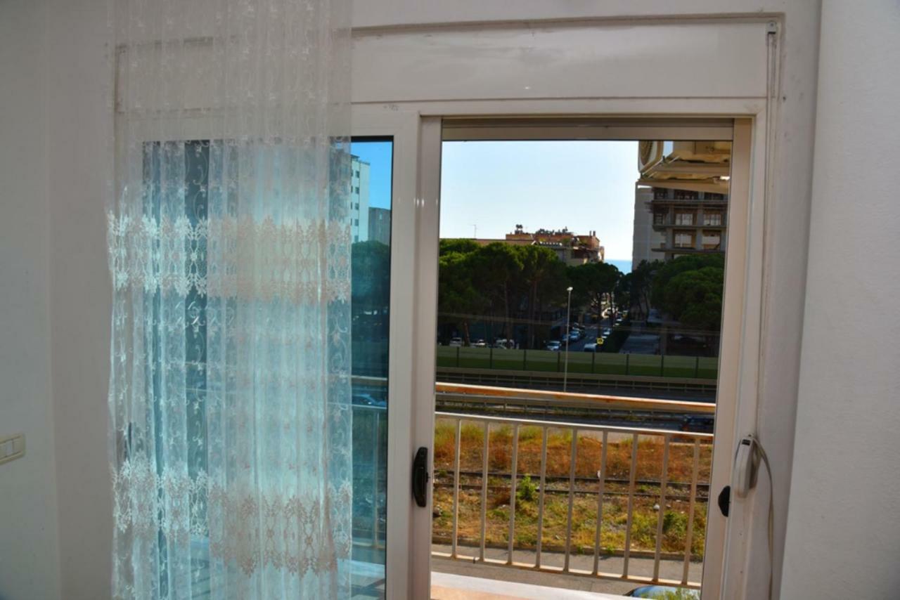 Gzim'S Apartment Δυρράχιο Εξωτερικό φωτογραφία