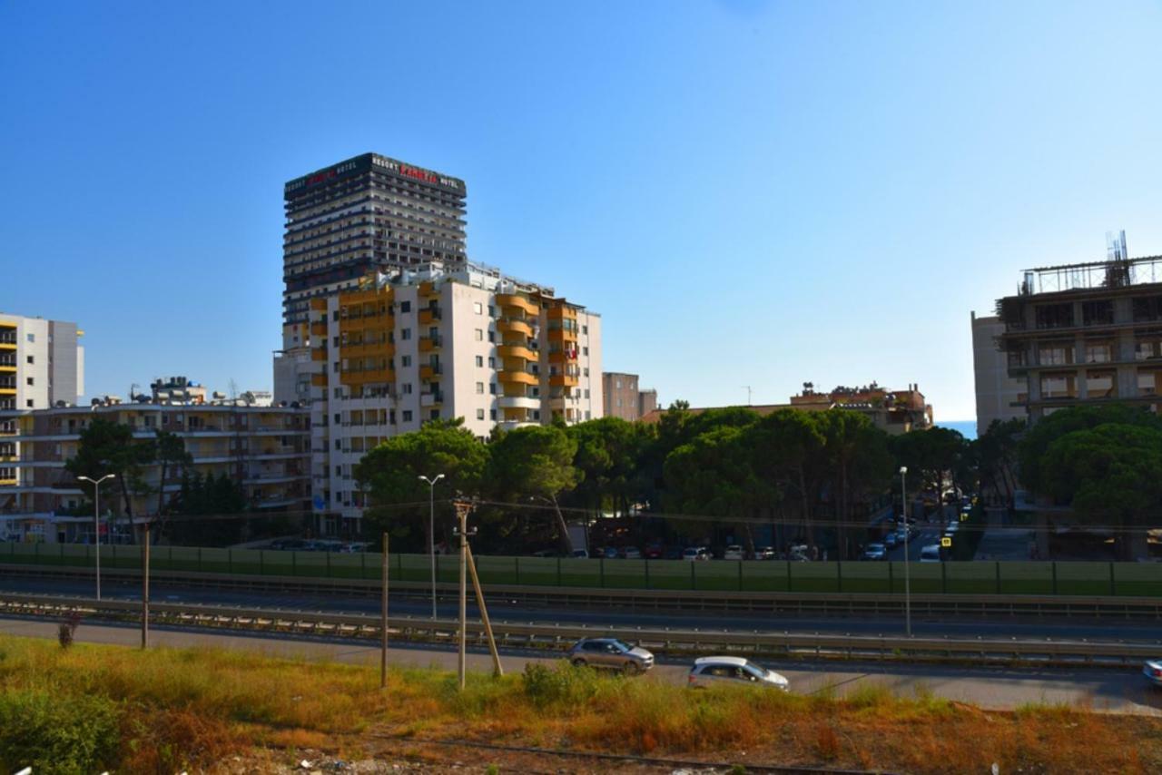 Gzim'S Apartment Δυρράχιο Εξωτερικό φωτογραφία